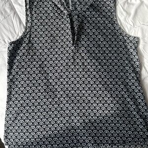 Calvin Klein Gray Sleeveless Mandarin Collar Tank Top